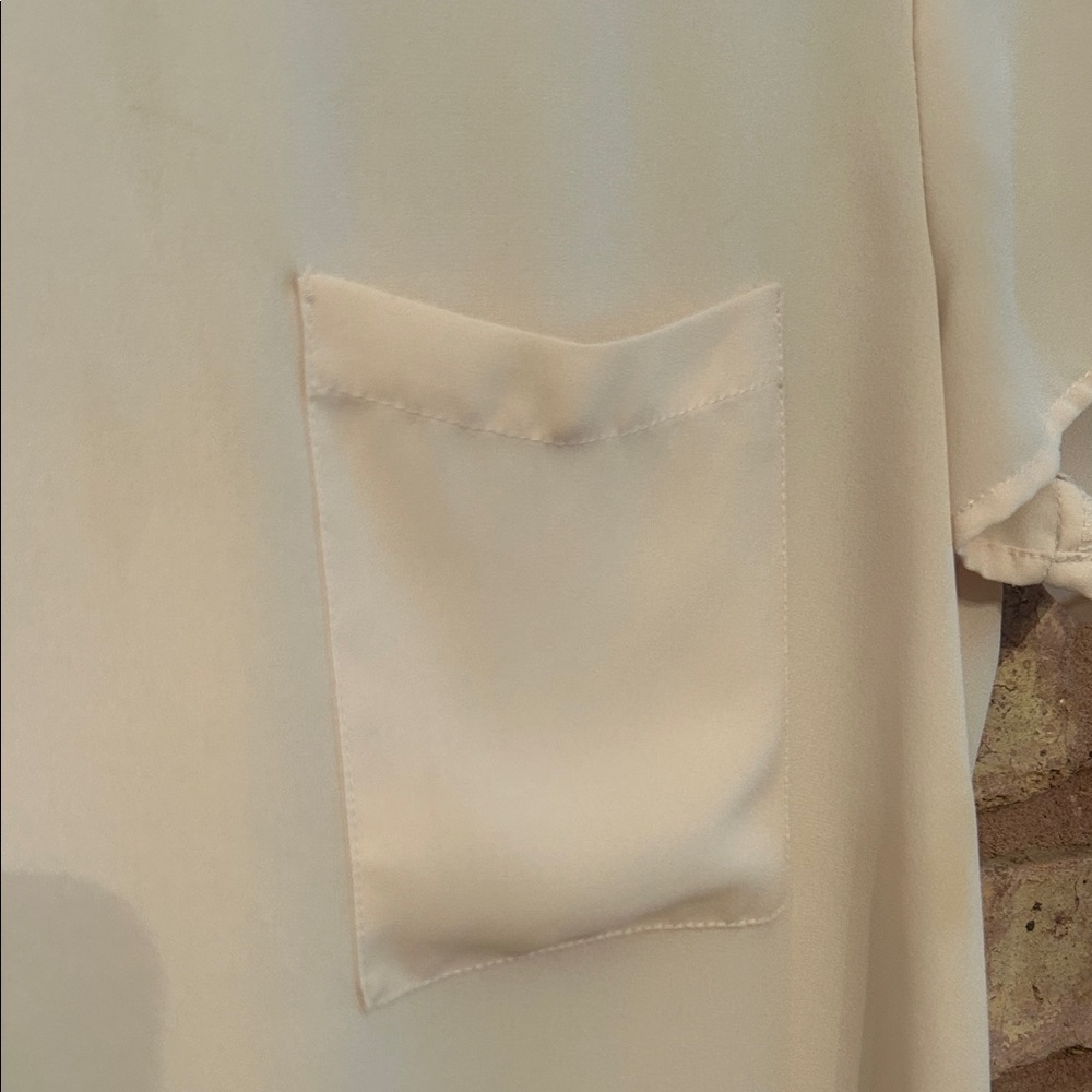 Forever 21 Cream Short Sleeve Top - Picture 3 of 4